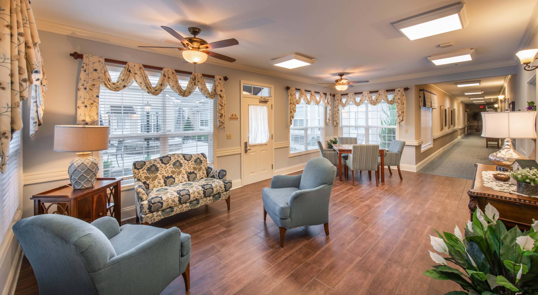 LEN sunroom Retirement Living Community in Lenexa