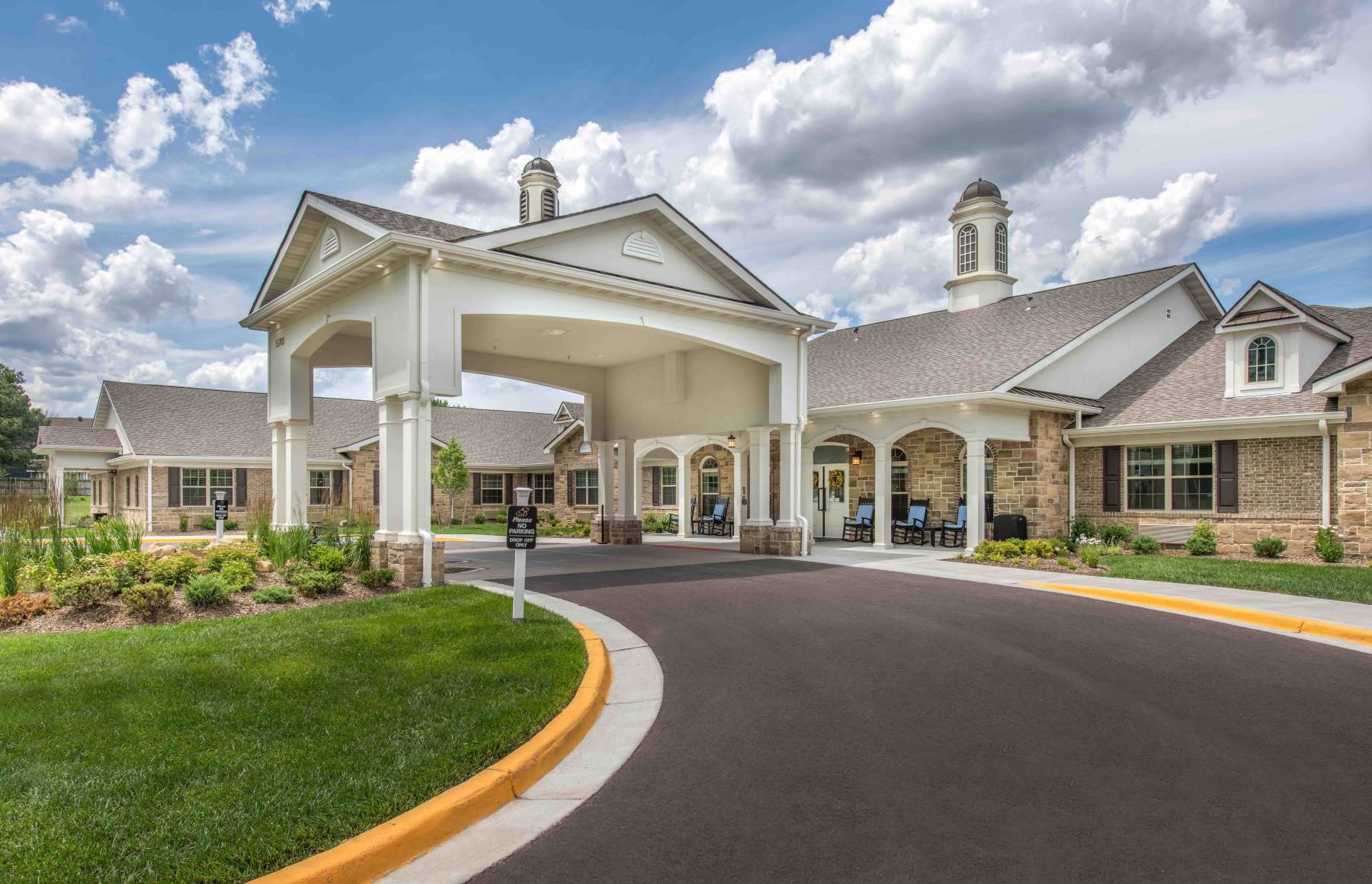 Adult Day Service in Olathe