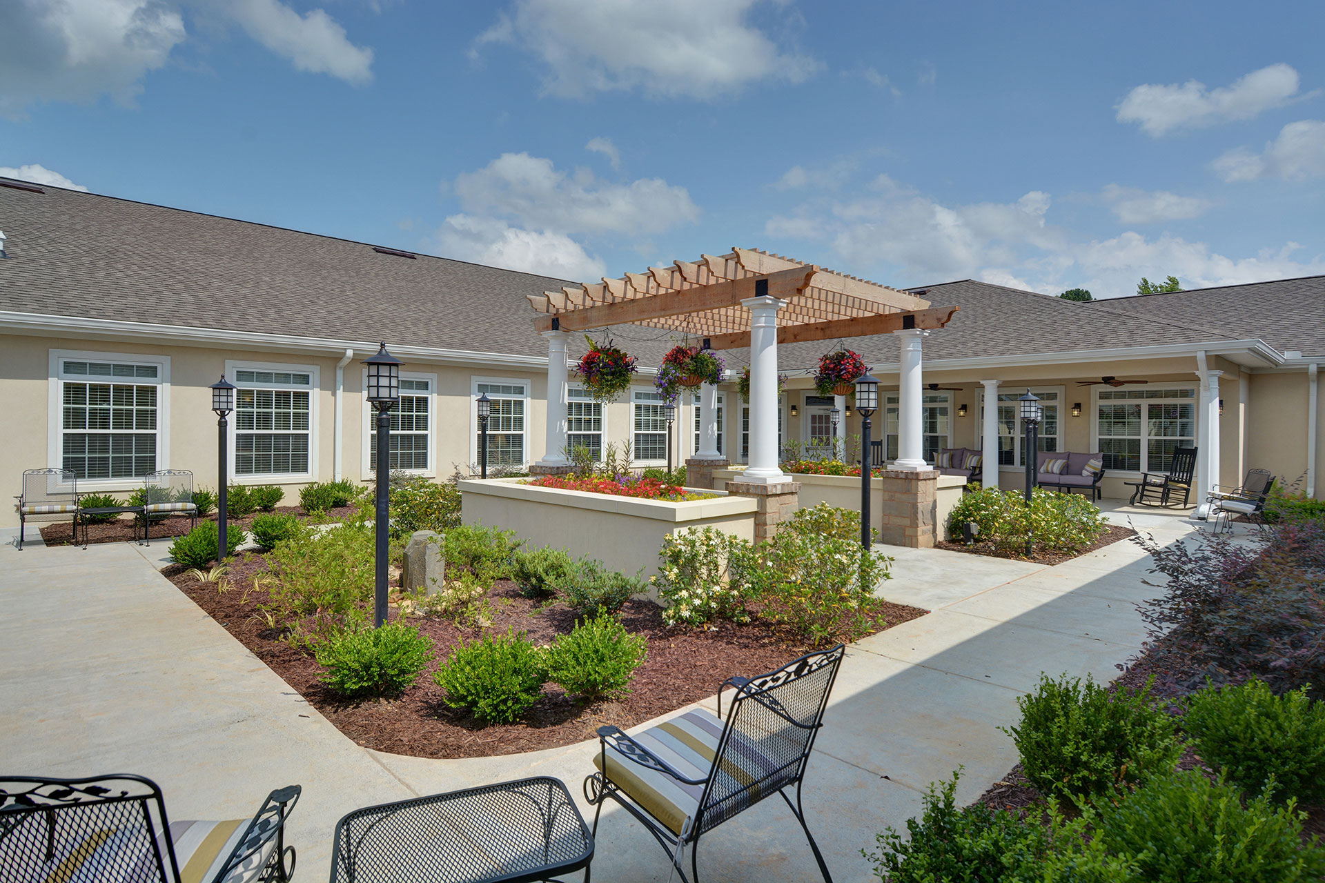 Independent Senior Living Apartments in Woodstock